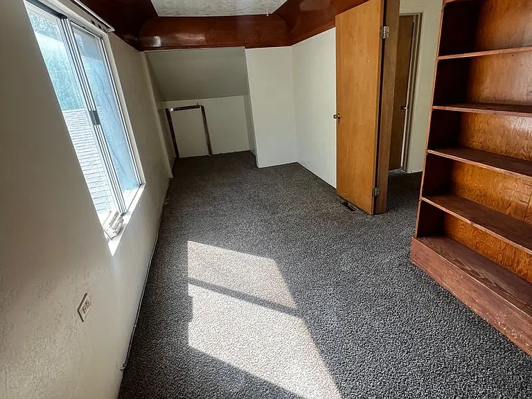 1202 Swisher Rd — Photo 11