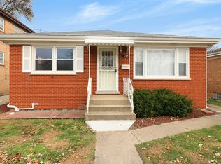 393 Mackinaw Ave, Calumet City, IL 60409