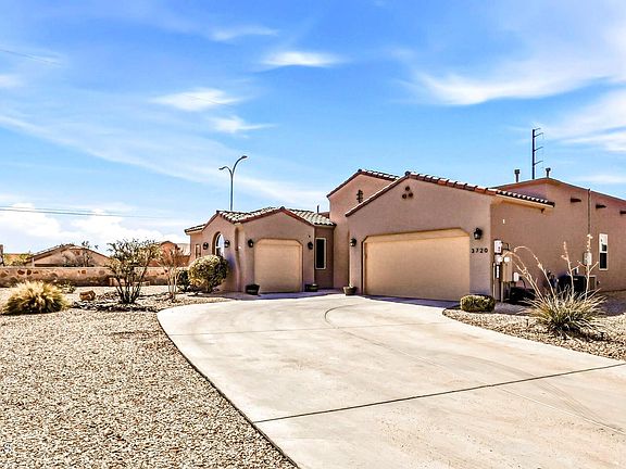 2nd image of 3720 Santa Rosa Ave