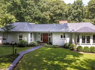 1075 Richmond Rd, Keswick, VA 22947