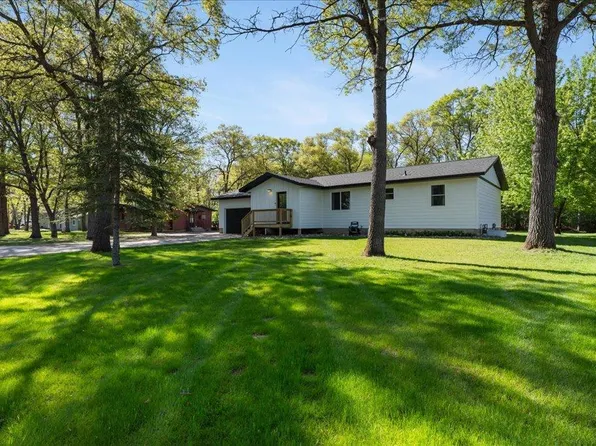 6141 Donald St, Baxter, MN 56425