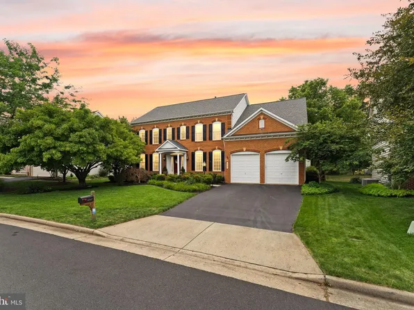 42947 Coralbells Pl, Leesburg, VA 20176
