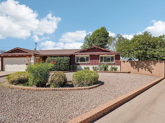 4th image of 2923 W WINDROSE Drive