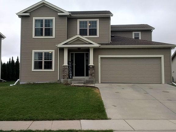 2nd image of 930 Badger Dr