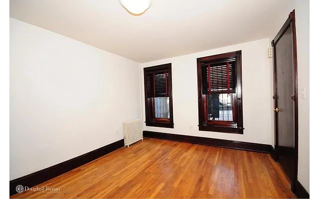 Rented by Douglas Elliman | media 25