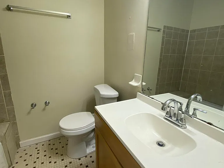 4532 Hillside Dr — Photo 10