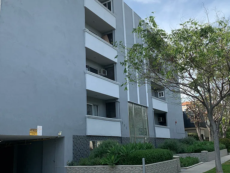 Live The Beverly Hills Lifestyle Today — Photo 4