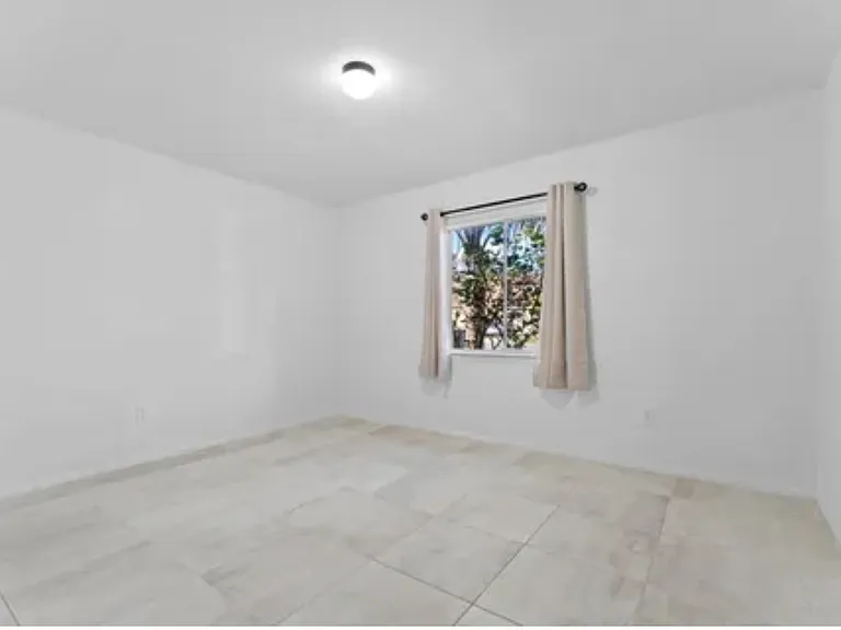 2747 Gray Fox Ln — Photo 17