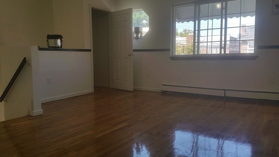 1st image of 1030 E 217th St #2