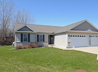 617 N 6th Street Ct, Princeton, IA 52768