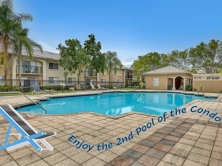 1400 Crestwood Ct S #1402 — Photo 38