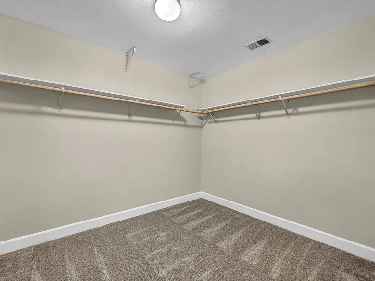 2425 Crooked Canyon Ct — Photo 37