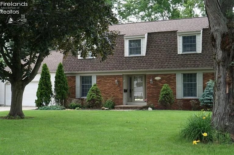 409 Morningside Ct photo 1