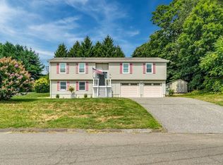 97 Ford St, Ansonia, CT 06401