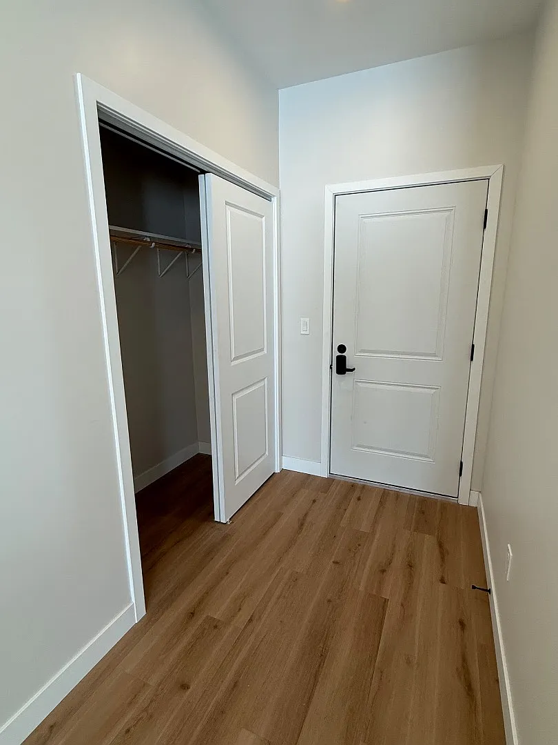 2305 Ave G - Apt. 102 Fort Madison, IA — Photo 3