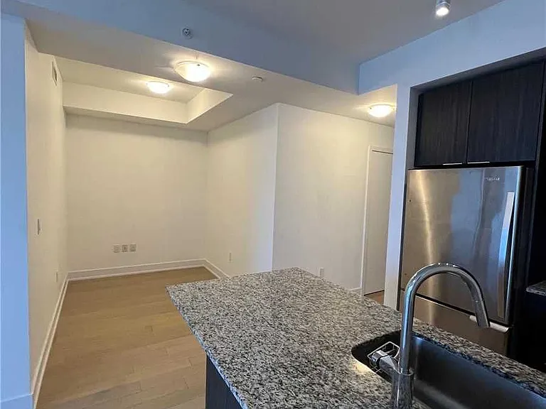 20 Shore Breeze Dr #3309 — Photo 14