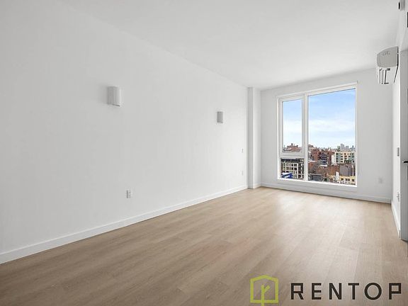 5th image of 1051 Pacific St #9C