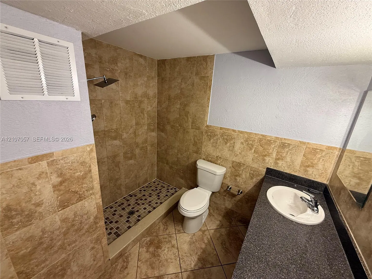 Village At Dadeland Condo — Photo 4