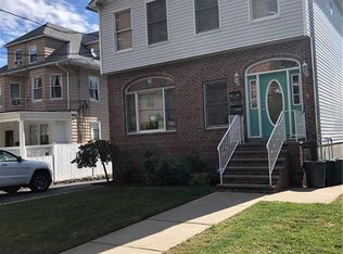 544 Pelham Rd, New Rochelle, NY 10805