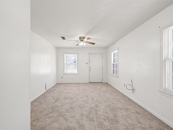 4th image of 1718 46th St #B
