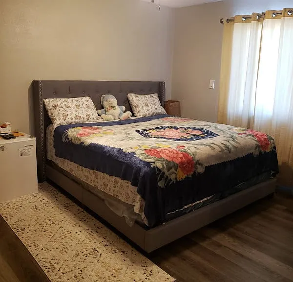 10028 W Sells Dr — Photo 7