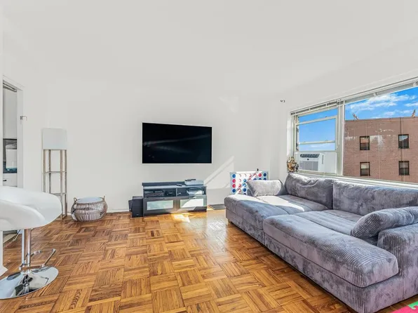 5 FORDHAM HILL OVAL UNIT 15E, Bronx, NY 10468