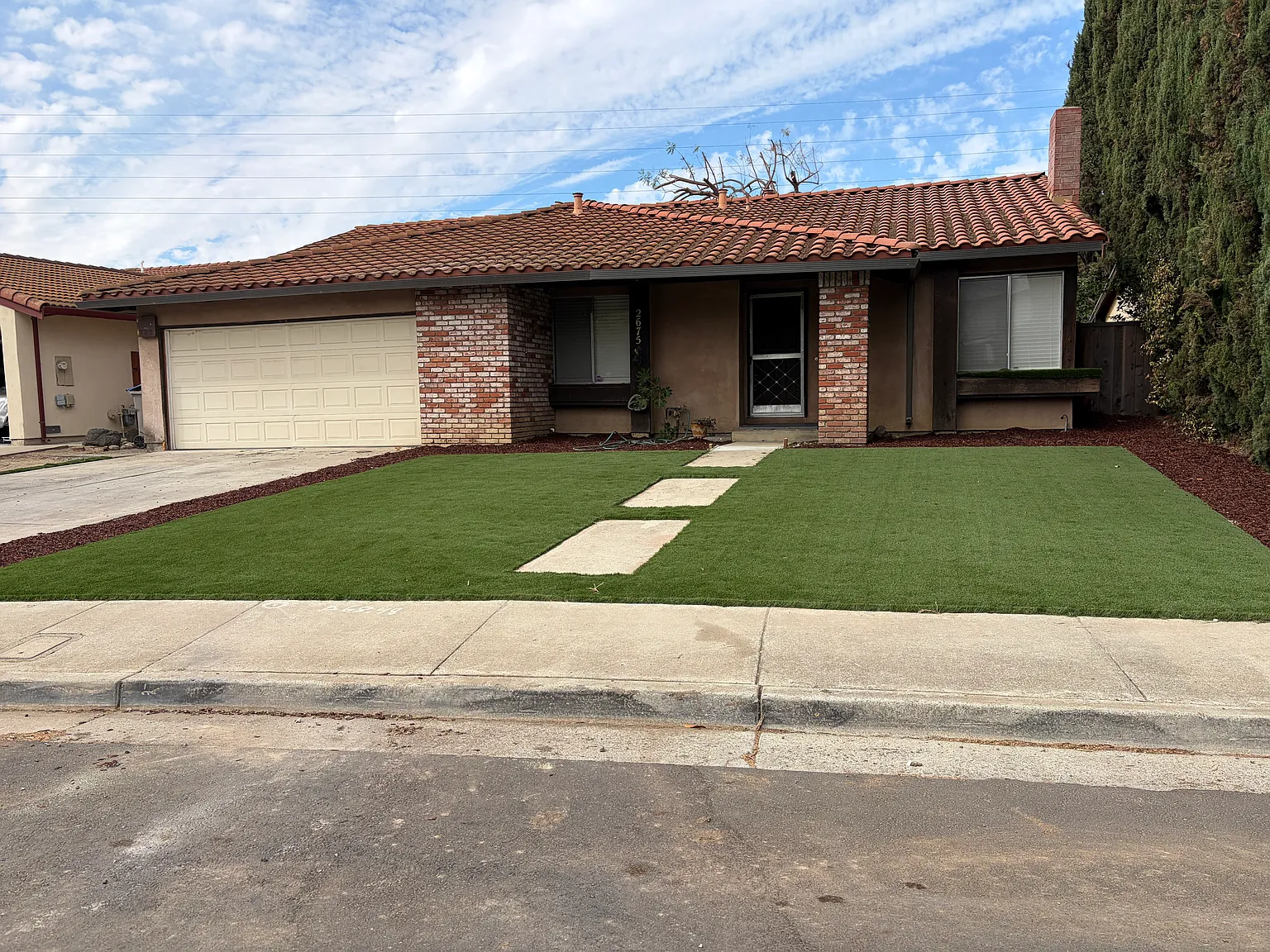 3 bed, 1582 sqft, $4,500 — Photo 2