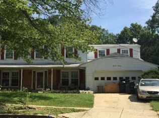 5400 Virginia Ct, Oxon Hill, MD 20745