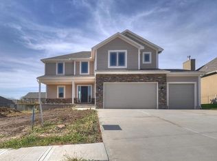 1204 N Holland Dr, Independence, MO 64056