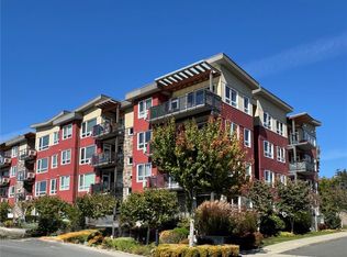 300 Belmont Rd #303, Colwood, BC V9C1B1