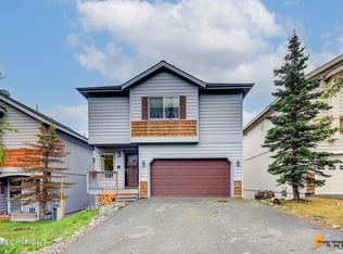 9194 Eagle River Ln, Eagle River, AK 99577