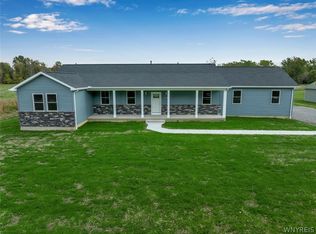6935 Cedar St, Newstead, NY