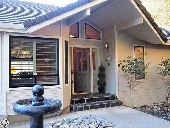 3rd image of 12660 Eagle Ct #4/492