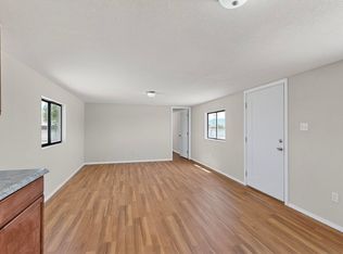 3 Haddox Ln, Belen, NM 87002