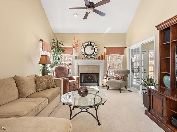 4th image of 2114 W Reserve Cir