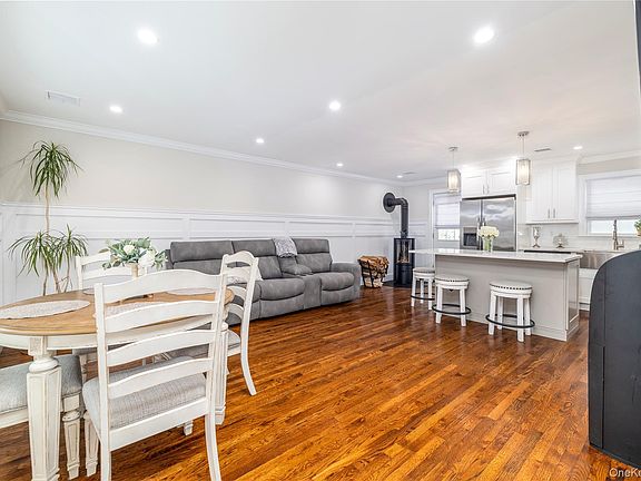 2nd image of 2778 King Street