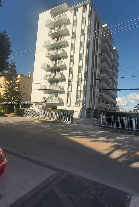 1st image of 7133 Bay Dr APT 703