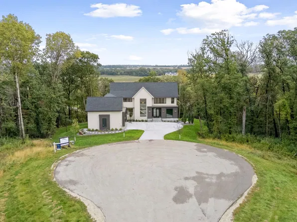 5010 Millie Rd SW #A, Rochester, MN 55902