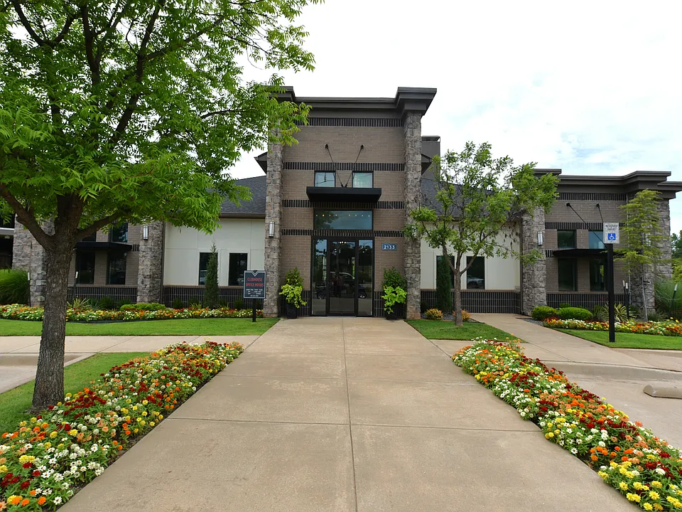 Legend V Apartments