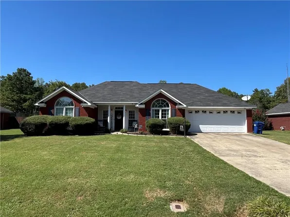 195 Wynsong Way, Smiths Station, AL 36877