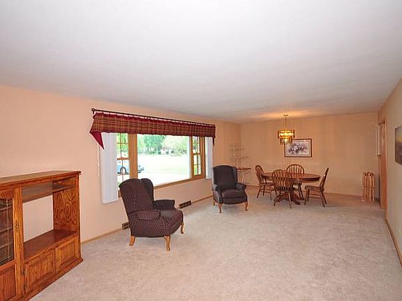 Living Rm/Dining Rm