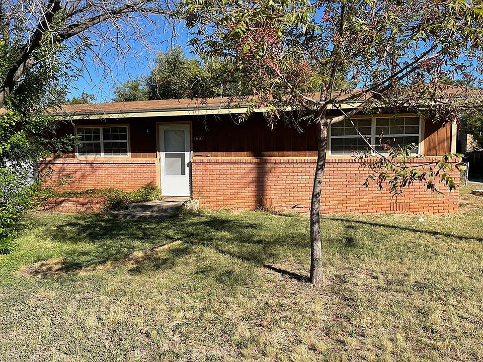 1st image of 1616 W Avenue I
