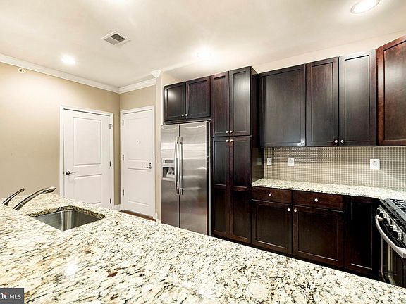 5th image of 500 Regatta Dr Unit 2539