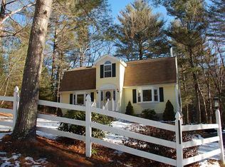 538 Black Plain Rd, North Smithfield, RI 02896