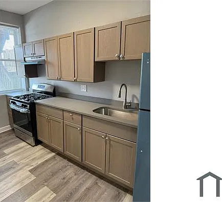 4 bed, 1900 sqft, $2,200 — Photo 2