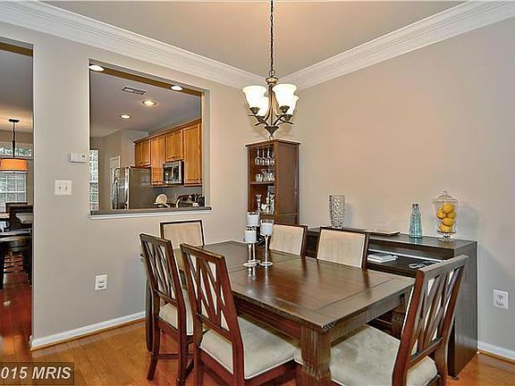 5th image of 4542 English Holly Dr