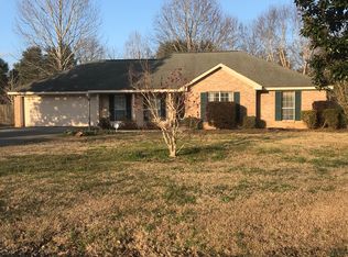 12 Oliver Ln, Petal, MS 39465