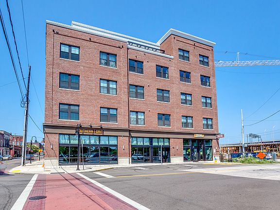 2nd image of 115 Willow Ave #401