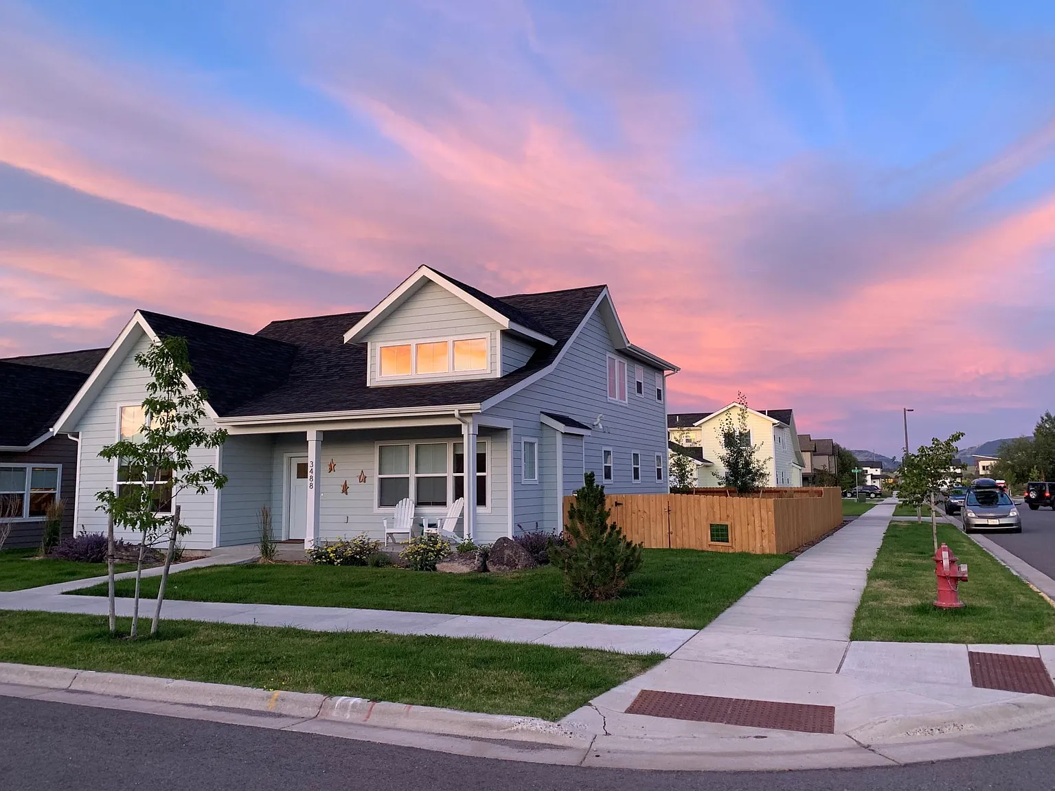 3 bed, 2.5 bath, 1830 sqft, $4,800 — Photo 2
