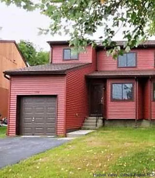 196 Sterling Pl photo 1